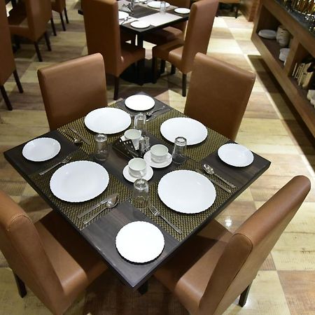 Hotel Crystal Grand Haldwāni Εξωτερικό φωτογραφία