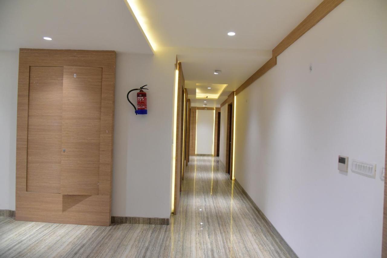 Hotel Crystal Grand Haldwāni Εξωτερικό φωτογραφία