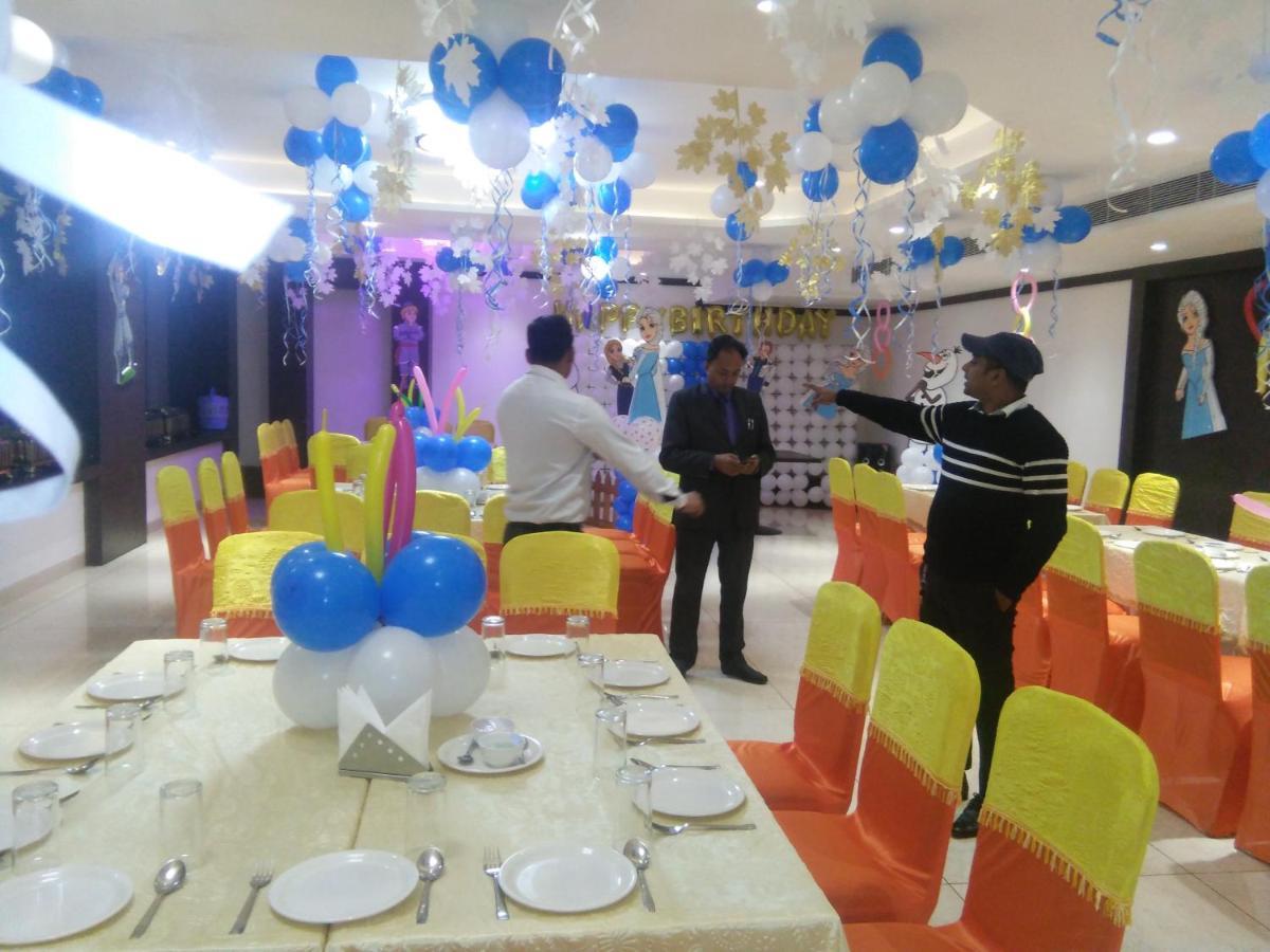 Hotel Crystal Grand Haldwāni Εξωτερικό φωτογραφία